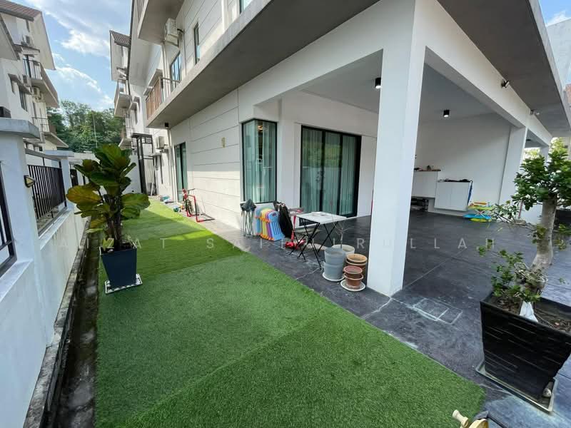 Rumah Kluster untuk Dijual di Kajang (Selangor) - Aizat Saifulrullah - Exterior - PropertyGuru.com.my