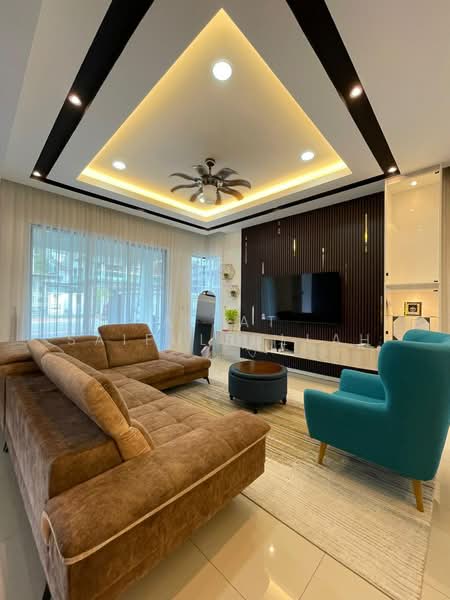 Rumah Kluster untuk Dijual di Kajang (Selangor) - Aizat Saifulrullah - Living Room - PropertyGuru.com.my