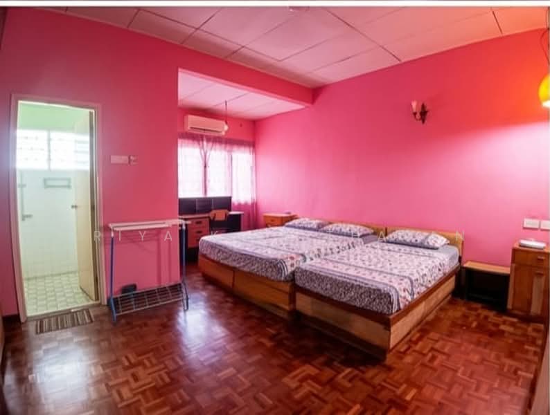 2-storey Terraced House for Sale in Kelana Jaya (Petaling Jaya) - Priya K Sritharan - Bedroom - PropertyGuru.com.my