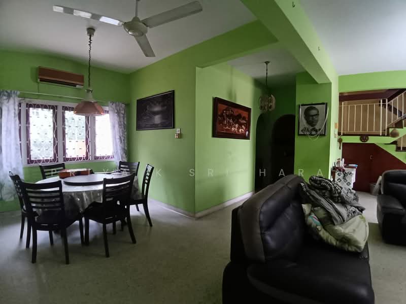 Rumah Teres 2-Tingkat untuk Dijual di Kelana Jaya (Petaling Jaya) - Priya K Sritharan - Dining Room - PropertyGuru.com.my