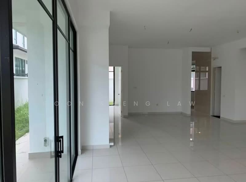 Semi-Detached House for Sale in Eco Majestic (Semenyih) - Soon Sheng Law - Living Room - PropertyGuru.com.my