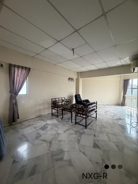 Condominium for Sale at Desarina Condominium - Raymond Cheng - Living Room - PropertyGuru.com.my