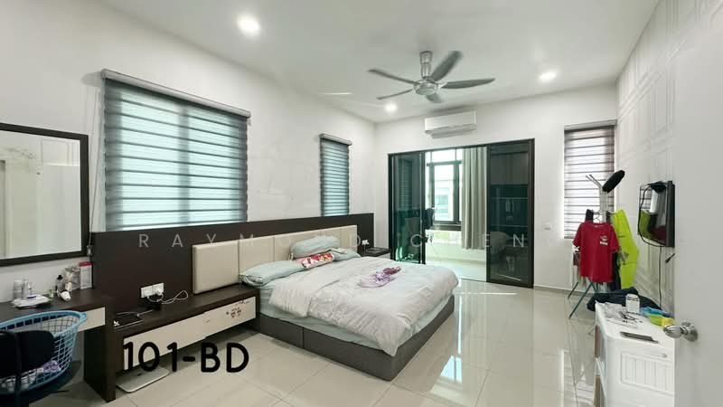 Semi-Detached House for Sale in Setia Utama (Setia Alam) - Raymond Cheng - Bedroom - PropertyGuru.com.my