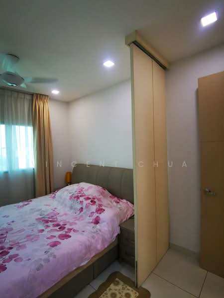 Kondominium untuk Dijual di Rimba Residence - Vincent Chua - Bedroom - PropertyGuru.com.my
