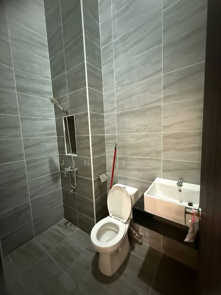 Cluster House for Sale in Skudai (Johor) - Jin Teok - Bathroom - PropertyGuru.com.my