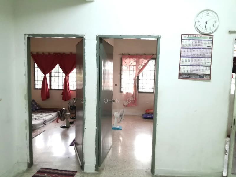 Condominium for Sale at Taman Kajang Indah - Chong . - Bedroom - PropertyGuru.com.my