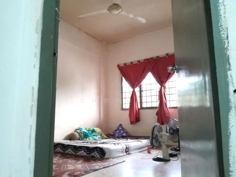 Condominium for Sale at Taman Kajang Indah - Chong . - Bedroom - PropertyGuru.com.my