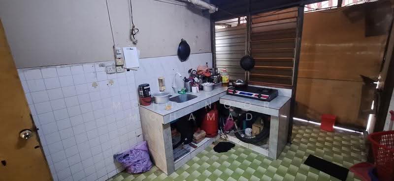 Flat for Sale at Flat Pkns Shah Alam Seksyen 18 - Mohd Noor Mohamad - PropertyGuru.com.my
