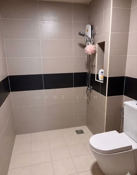 Servis Apartment untuk Disewa di Saville @ Cheras - Jane Loh - Bathroom - PropertyGuru.com.my