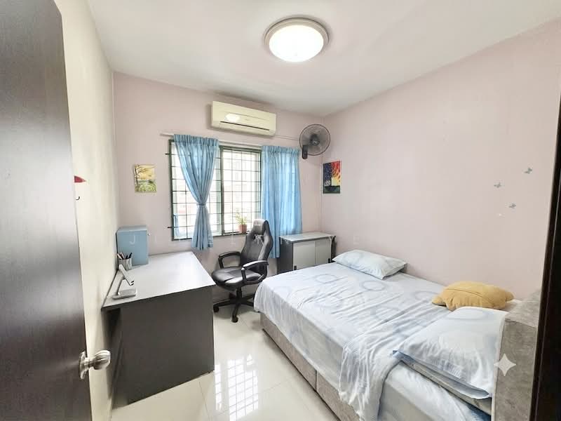 Condominium for Sale at Sri Suajaya Condominium - Jecelyn Yeoh - Bedroom - PropertyGuru.com.my