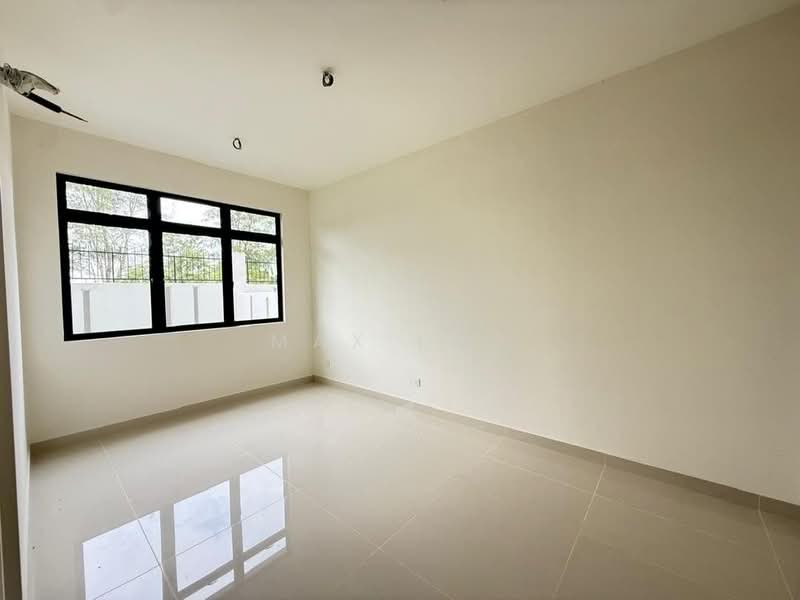 Rumah Berkembar untuk Dijual di Taman Sutera Utama (Skudai) - Max Loh - Interior - PropertyGuru.com.my