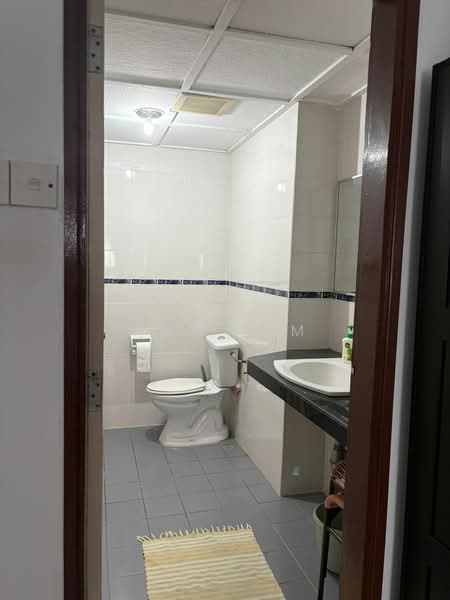 Kondominium untuk Dijual di Greenpark - Ann Lim - Bathroom - PropertyGuru.com.my