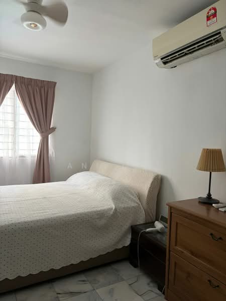 Kondominium untuk Dijual di Greenpark - Ann Lim - Bedroom - PropertyGuru.com.my