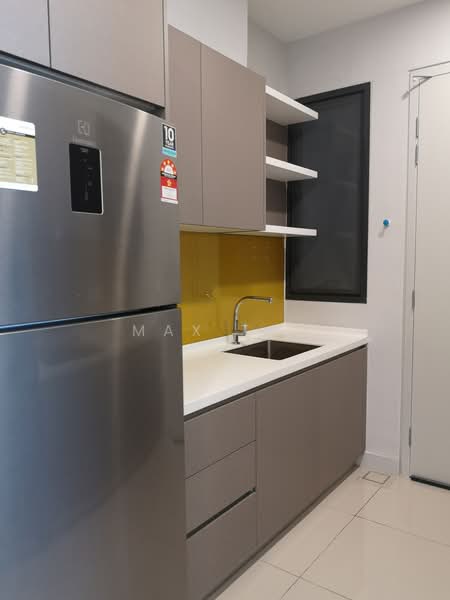 Servis Apartment untuk Disewa di Cyperus @ Tropicana Gardens - Max Tan - Kitchen - PropertyGuru.com.my