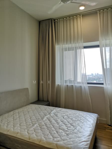 Servis Apartment untuk Disewa di Cyperus @ Tropicana Gardens - Max Tan - Bedroom - PropertyGuru.com.my