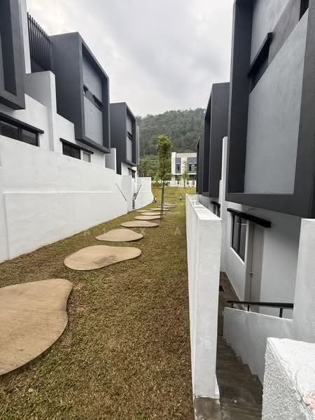 Rumah Teres untuk Dijual di Gombak (Selangor) - Alex Ang - PropertyGuru.com.my