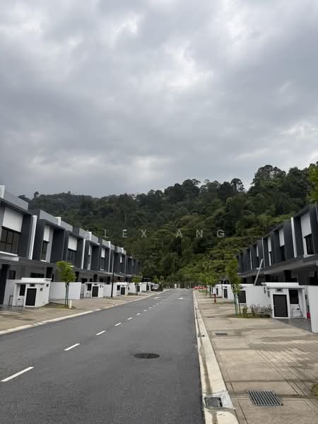 Rumah Teres untuk Dijual di Gombak (Selangor) - Alex Ang - PropertyGuru.com.my