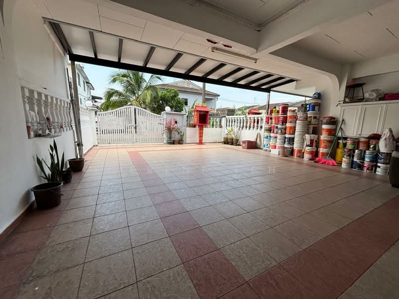Rumah Teres 2 Tingkat untuk Dijual di Taman Desa Cemerlang (Ulu Tiram) - Serene Teh - PropertyGuru.com.my