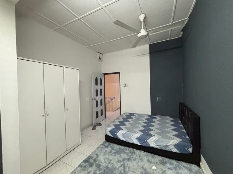 Rumah Teres 2 Tingkat untuk Dijual di Taman Desa Cemerlang (Ulu Tiram) - Serene Teh - PropertyGuru.com.my