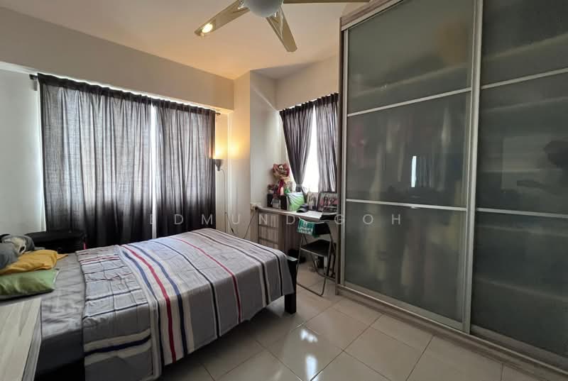 Servis Apartment untuk Dijual di Main Place Residence - Edmund Goh - Bedroom - PropertyGuru.com.my