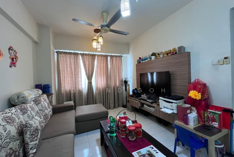 Servis Apartment untuk Dijual di Main Place Residence - Edmund Goh - Living Room - PropertyGuru.com.my