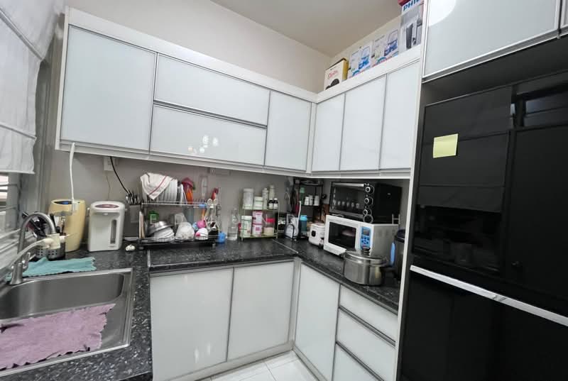 Servis Apartment untuk Dijual di Main Place Residence - Edmund Goh - Kitchen - PropertyGuru.com.my