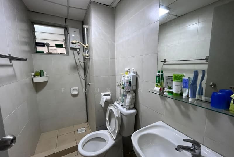 Servis Apartment untuk Dijual di Main Place Residence - Edmund Goh - Bathroom - PropertyGuru.com.my