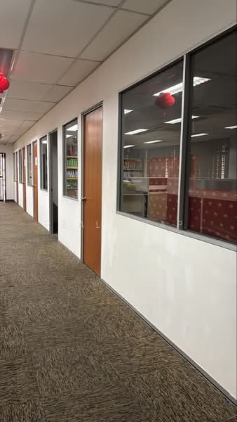 Office for Rent in Seksyen 13 (Petaling Jaya) - Pealy Yap - Corridor - PropertyGuru.com.my