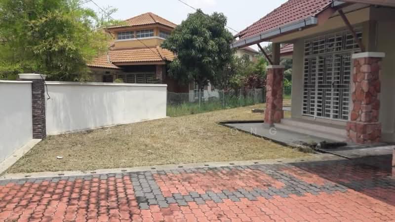Bungalow House for Rent in Villa Tanjung Permai (Simpang Ampat) - Anders Ong - Exterior - PropertyGuru.com.my