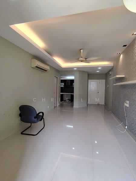 Apartment for Rent at Vista Hatamas Apartment @ Bukit Hatamas - Chris Lim - Living Room - PropertyGuru.com.my