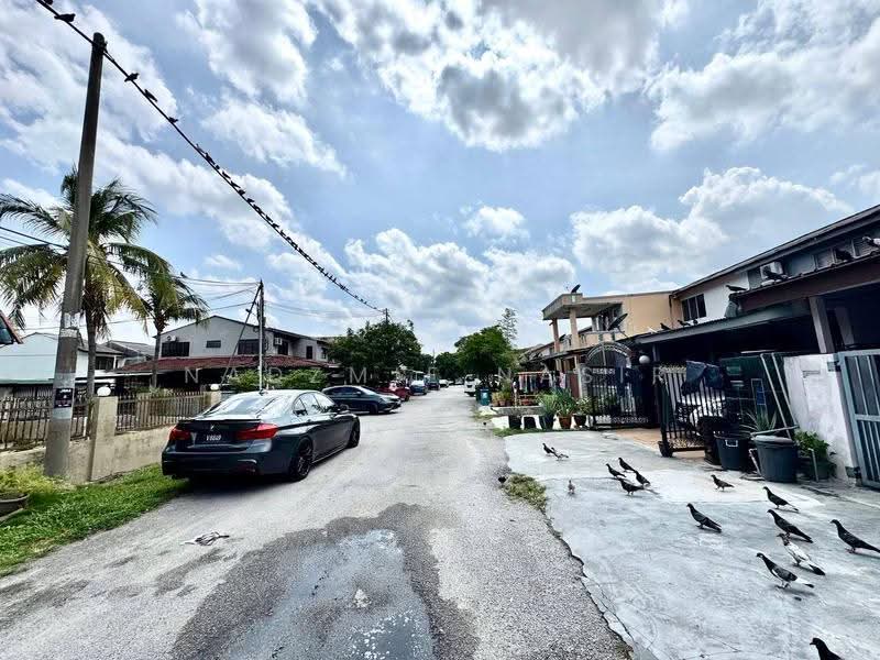 Rumah Teres 2-Tingkat untuk Dijual di Kajang (Selangor) - Nadzmie Nasir - Exterior - PropertyGuru.com.my