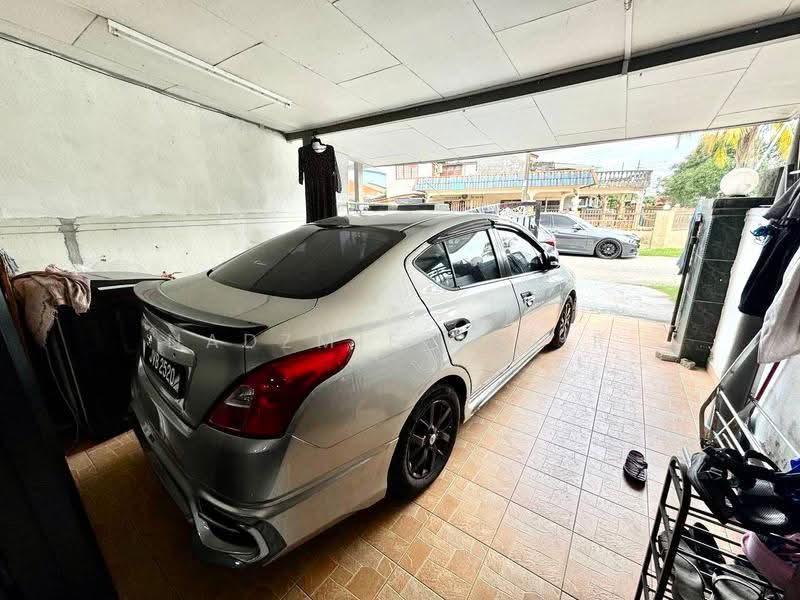 Rumah Teres 2-Tingkat untuk Dijual di Kajang (Selangor) - Nadzmie Nasir - Car Park - PropertyGuru.com.my