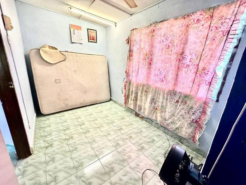 Rumah Teres 2-Tingkat untuk Dijual di Kajang (Selangor) - Nadzmie Nasir - Bedroom - PropertyGuru.com.my