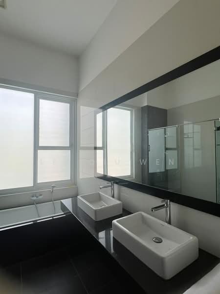 Semi-Detached House for Rent in East Ledang (Iskandar Puteri (Nusajaya)) - Lee Qiu Wen - Bathroom - PropertyGuru.com.my