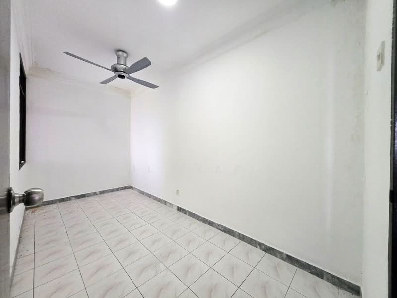 Apartment for Sale at Pangsapuri Sri Baiduri - Zul Syafiq - Interior - PropertyGuru.com.my