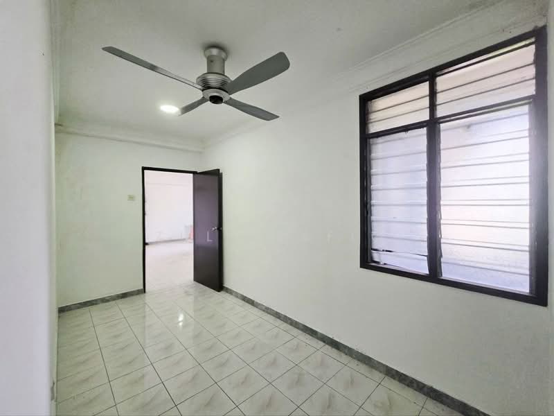 Apartment for Sale at Pangsapuri Sri Baiduri - Zul Syafiq - Interior - PropertyGuru.com.my