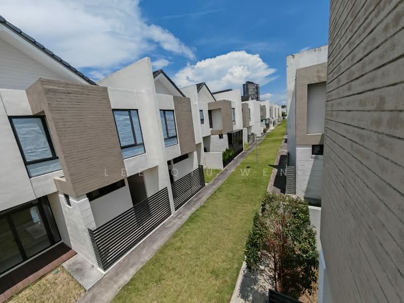 2-storey Terraced House for Sale in Medini (Iskandar Puteri (Nusajaya)) - Lee Qiu Wen - Exterior - PropertyGuru.com.my