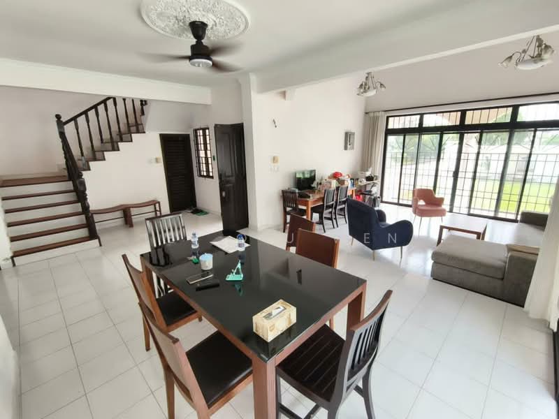 Semi-Detached House for Sale in Taman Johor Jaya (Johor Bahru) - Lee Qiu Wen - PropertyGuru.com.my