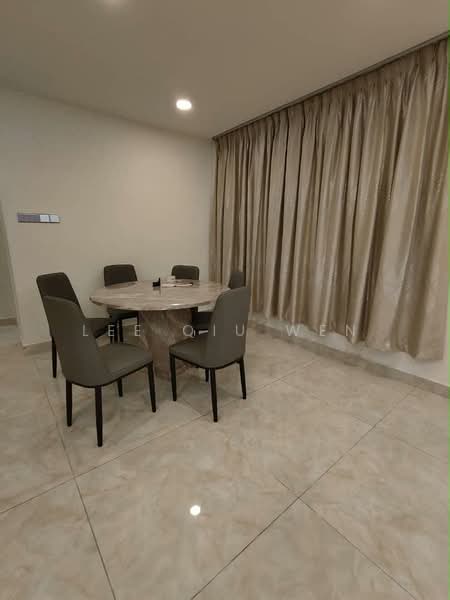 Semi-Detached House for Rent in Taman Pelangi (Johor Bahru) - Lee Qiu Wen - Dining Room - PropertyGuru.com.my