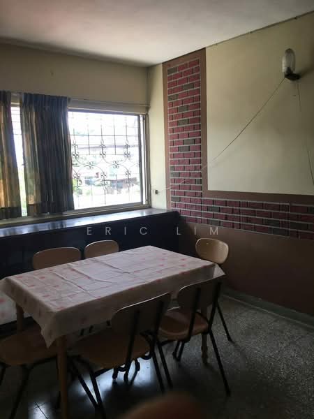 2.5-storey Terraced House for Rent in Damansara Jaya (Petaling Jaya) - Eric Lim - Dining Room - PropertyGuru.com.my
