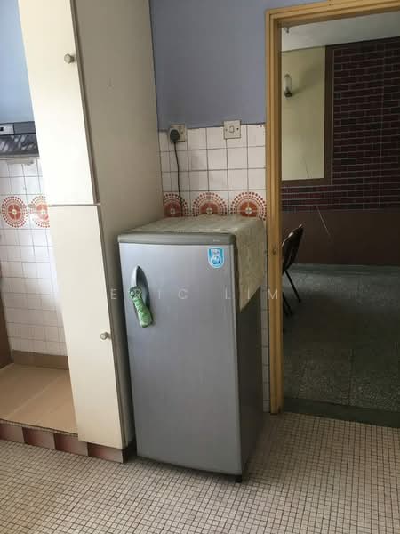 2.5-storey Terraced House for Rent in Damansara Jaya (Petaling Jaya) - Eric Lim - Kitchen - PropertyGuru.com.my