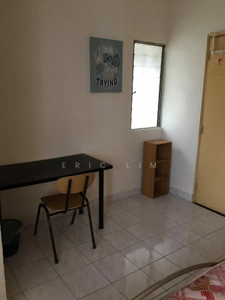 2.5-storey Terraced House for Rent in Damansara Jaya (Petaling Jaya) - Eric Lim - Study - PropertyGuru.com.my