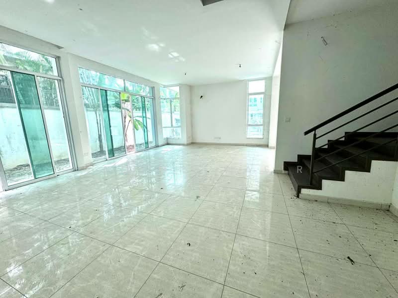 Semi-Detached House for Sale in Kampung Sungai Ramal Baru (Kajang) - Nadzmie Nasir - Living Room - PropertyGuru.com.my