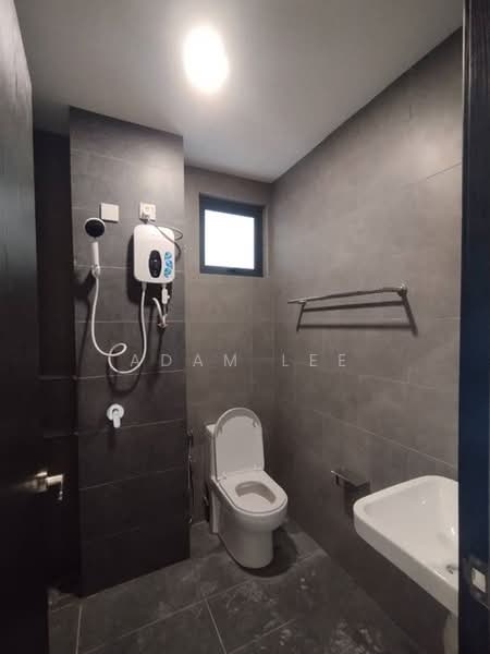 Service Residence for Sale at M Arisa - Adam Lee - Bathroom - PropertyGuru.com.my