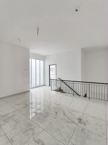 Semi-Detached House for Sale in Taman Mutiara Rini (Skudai) - Loh Kok Hui - Interior - PropertyGuru.com.my
