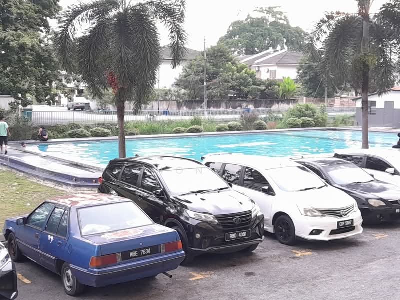 Pangsapuri untuk Dijual di City Height - Chong . - Pool - PropertyGuru.com.my