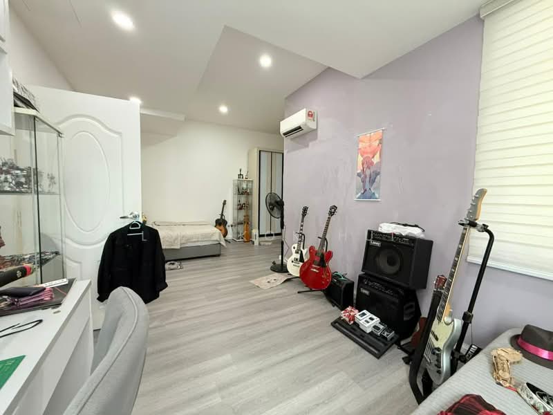 Rumah Kluster untuk Dijual di Taman Nusa Sentral (Iskandar Puteri (Nusajaya)) - Loh Kok Hui - Bedroom - PropertyGuru.com.my