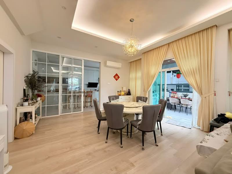 Rumah Kluster untuk Dijual di Taman Nusa Sentral (Iskandar Puteri (Nusajaya)) - Loh Kok Hui - Dining Room - PropertyGuru.com.my