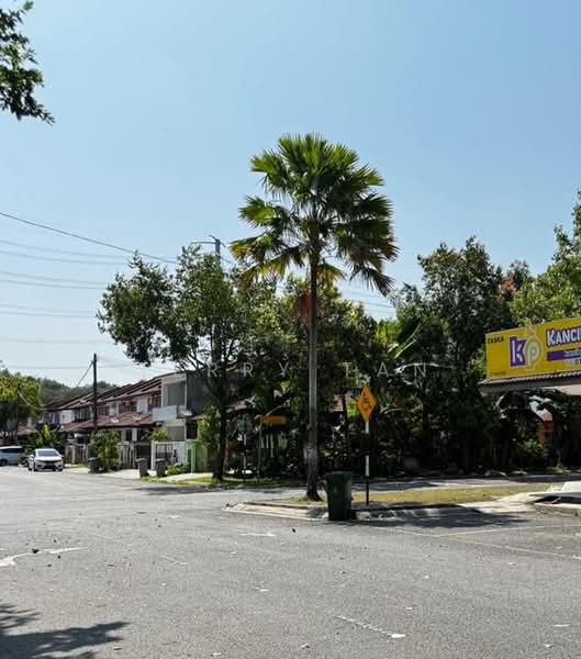 Shop for Sale in Nusa Bayu (Iskandar Puteri (Nusajaya)) - Terry Tan - Exterior - PropertyGuru.com.my
