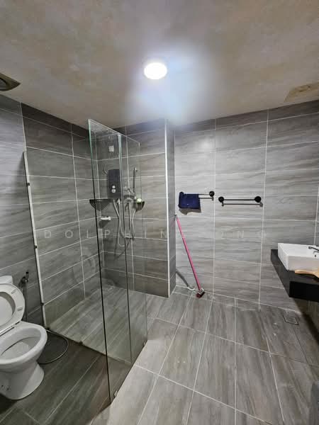 Servis Apartment untuk Disewa di KSL Residence @ Daya - Dolphine Ong - Bathroom - PropertyGuru.com.my